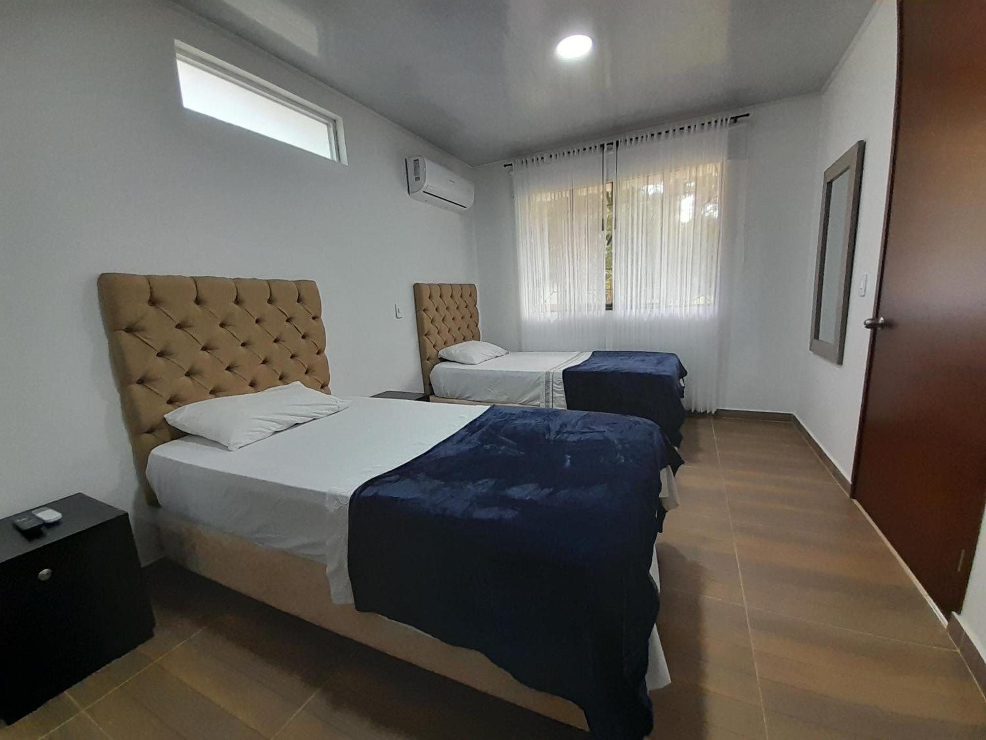 Hotel Campestre Las Palmas Sas 비야비센시오 외부 사진