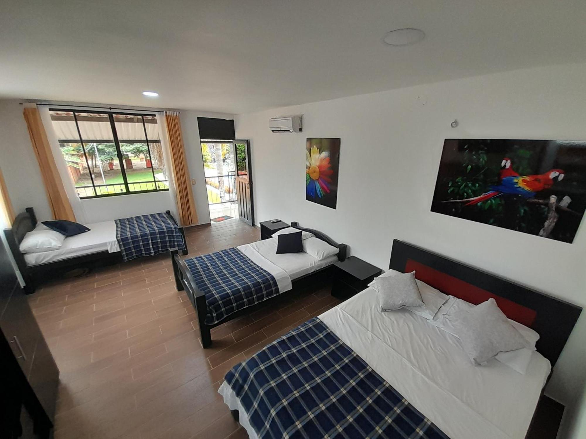 Hotel Campestre Las Palmas Sas 비야비센시오 외부 사진